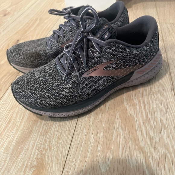 Brooks adrenaline  women shoes size 12 - Picture 7 of 8